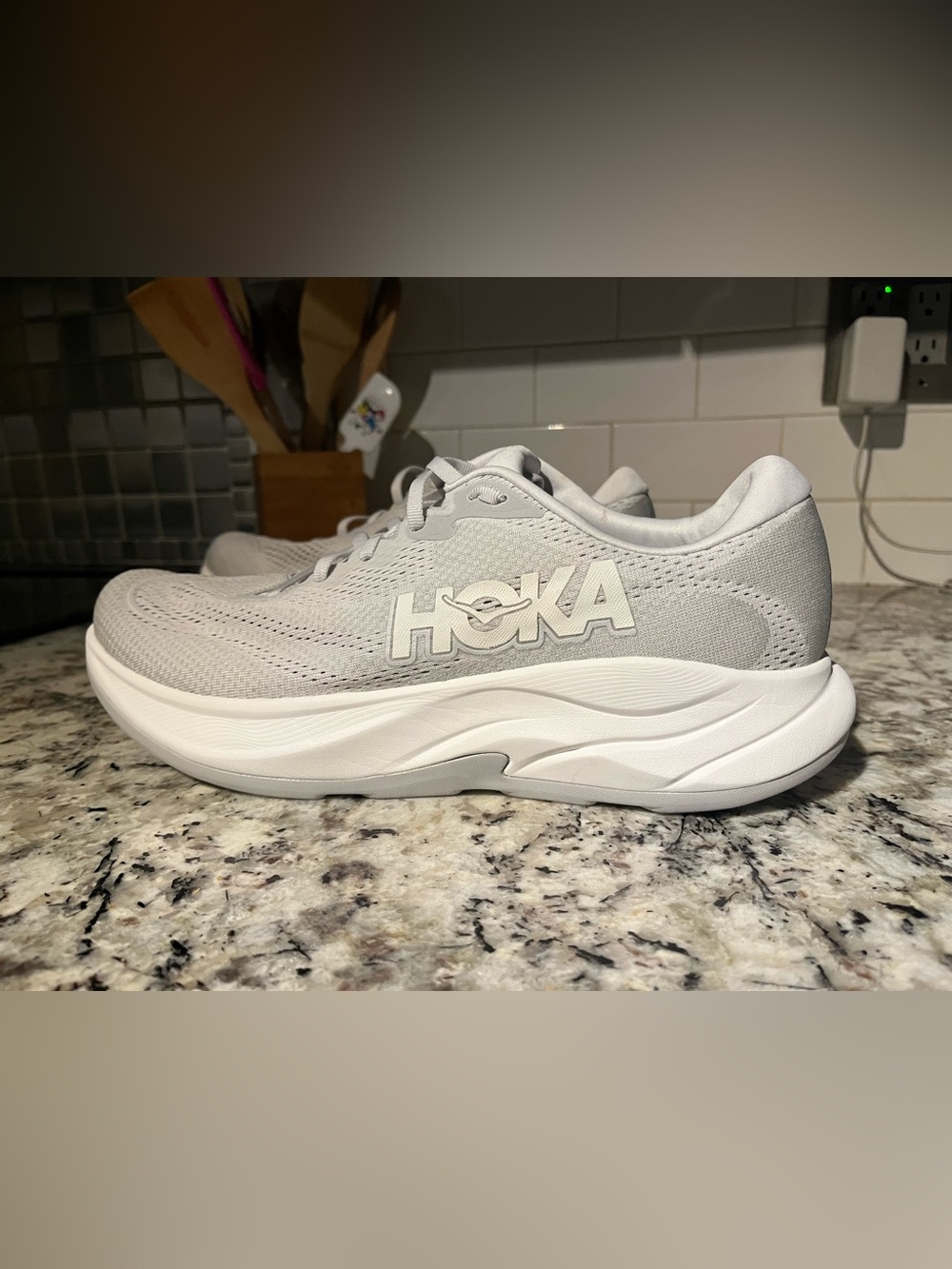 Hoka Rincon 4 Men’s Running Sneakers 11 Light Gray/White Walking NEW No Box